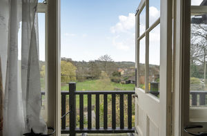 Photo 4- click for photo gallery